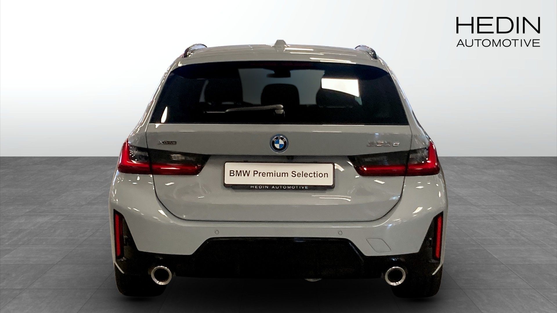 BMW 330 2026, bild 7/18