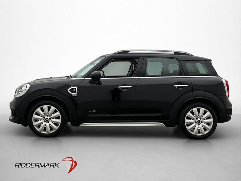 Bild 4 av MINI Countryman Cooper S ALL4 192hk Pano H/K Nav Kamera Drag