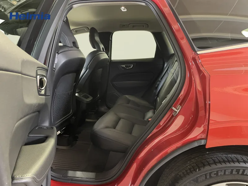 Bild 9 av 12 – Volvo XC60 D4 AWD Inscription