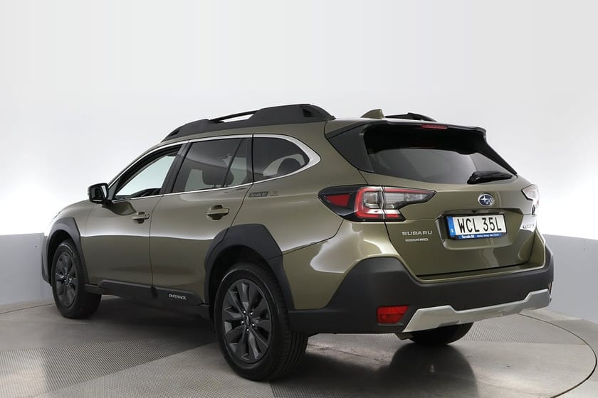 Bild 5 av Subaru Outback Limited 2.5 4WD XFuel 169hk Navi B-kamera Skinn MOMSBIL