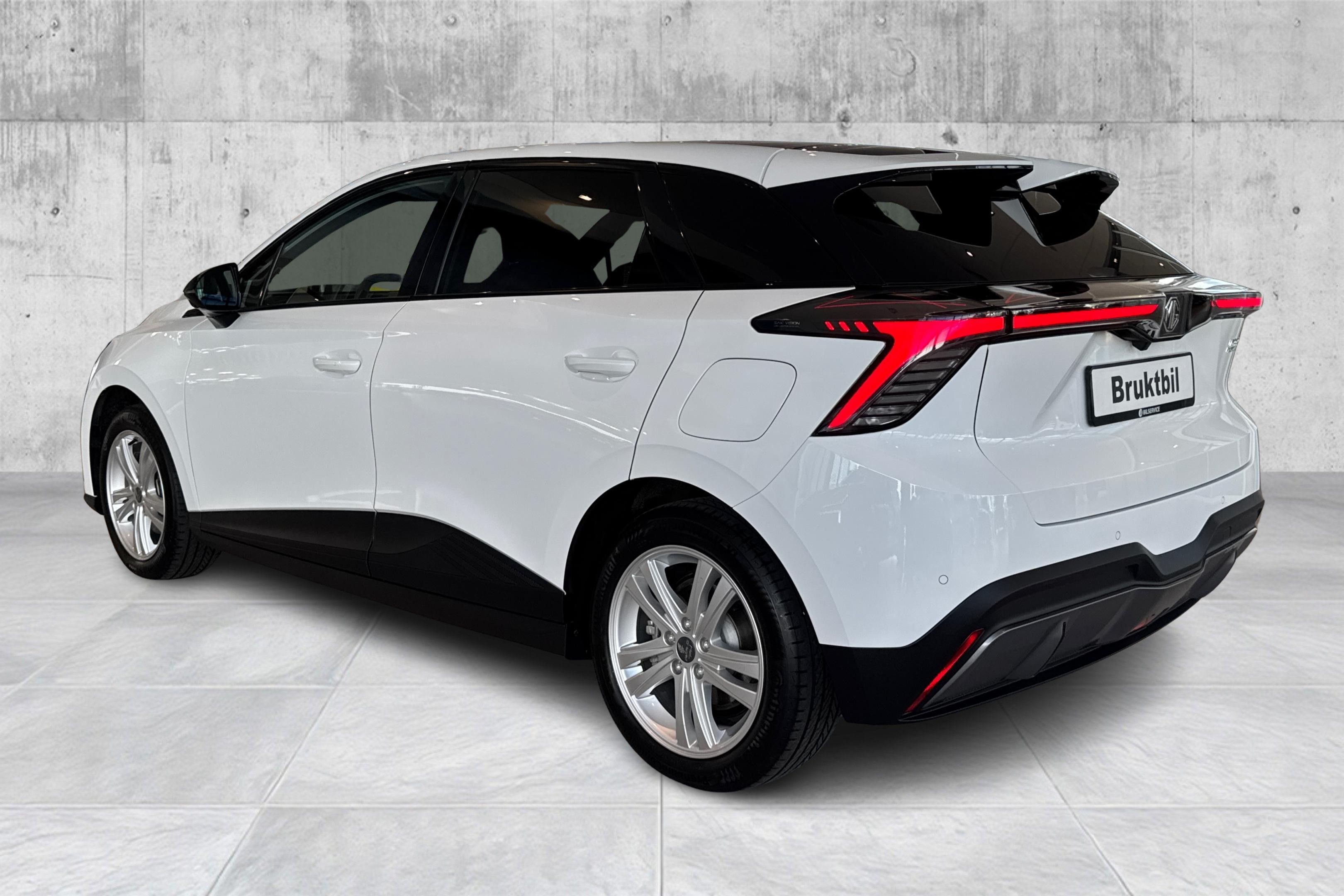 MG 4 Electric Long Range 64 kWh, 204hp, 2022
