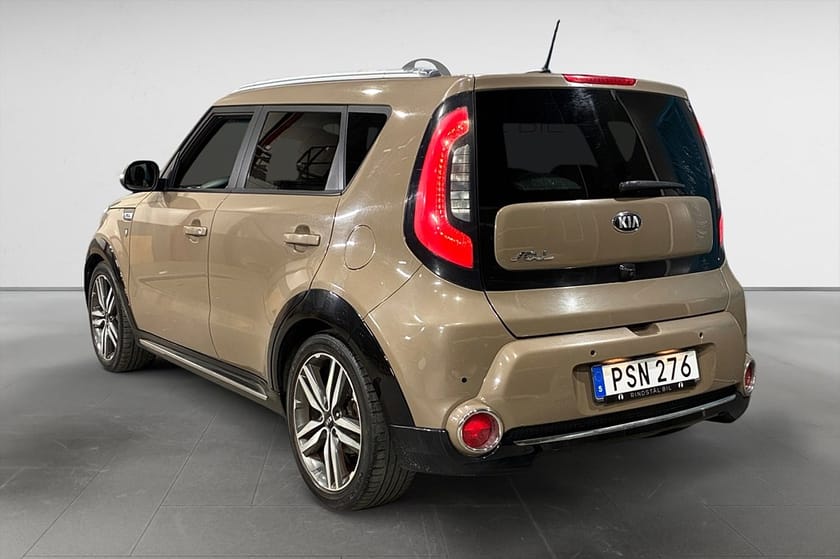 Bild 4 av Kia Soul 1.6 GDI 132 HK GLS PANO PDC M&K 0.56L/MIL 16100MIL 18"