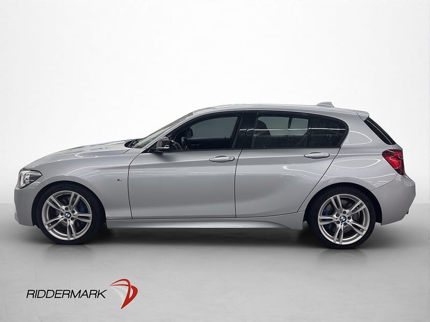 Bild 4 av BMW M135i 320hk M Sport HiFi Rattvärme Keyless Sensorer