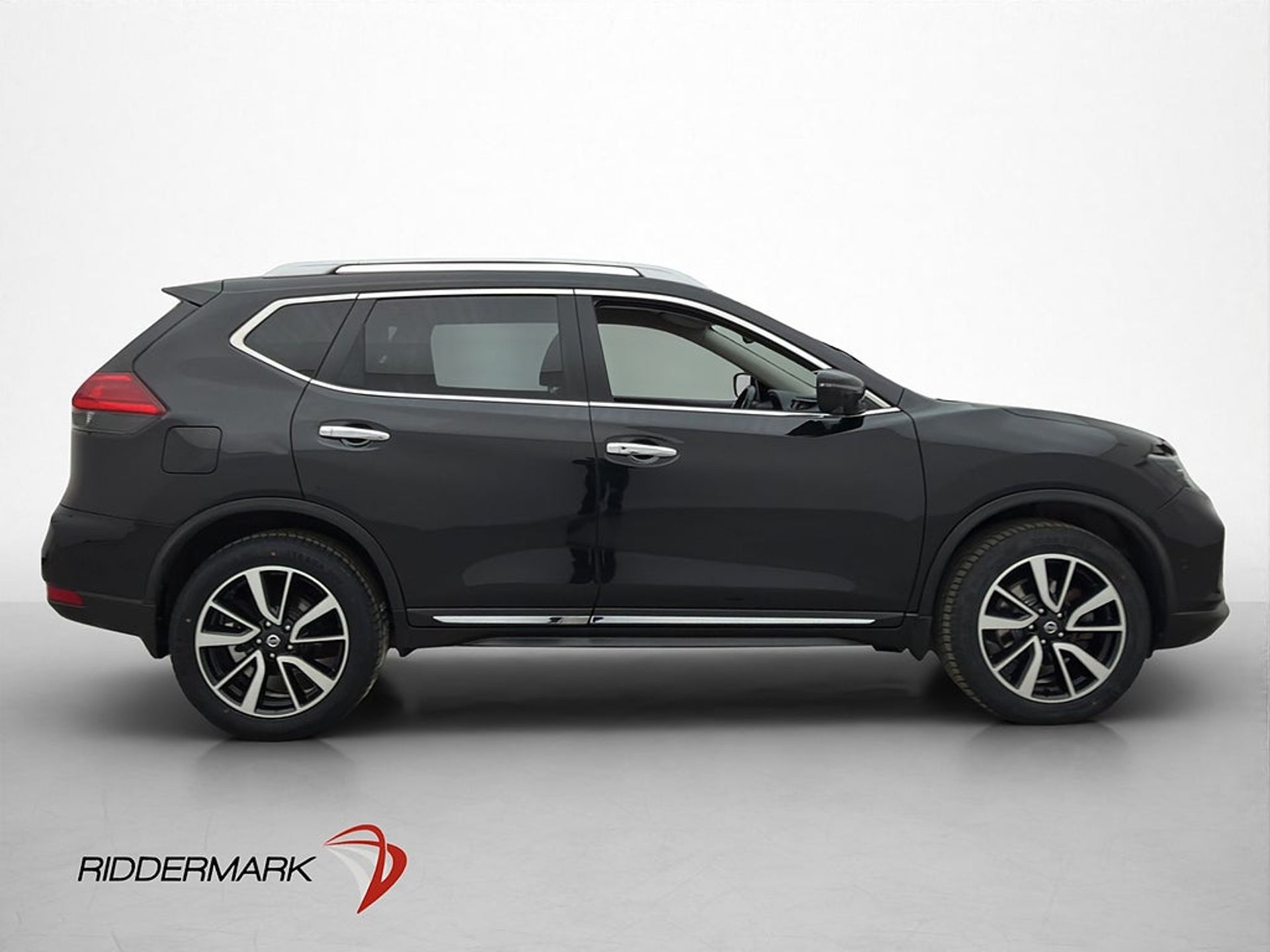 Nissan X-Trail 2.0 dCi 4x4 177hk Tekna 2018, photo 4/35