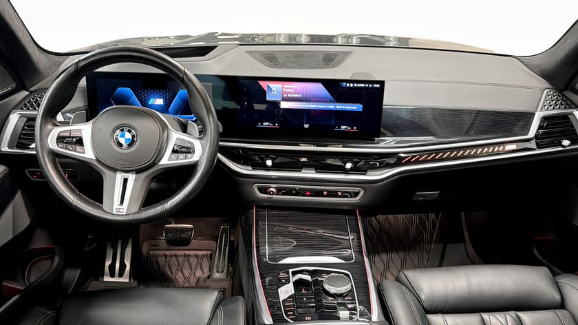 Bild 4 av BMW X7 M60i xDrive M Sport H/K Värmare Pano Soft close Drag