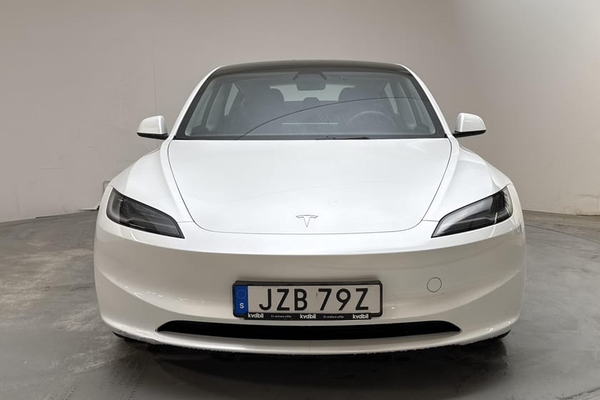 Bild 5 av Tesla Model 3 Long Range AWD Highland Värmepump Panorama