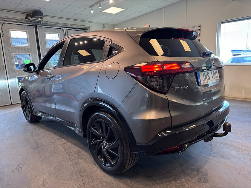 Bild 3 av Honda HR-V 1.5 i-VTEC Turbo CVT Drag B-kamera Nyservad 182hk