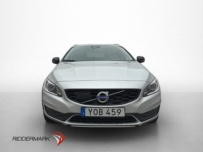 Bild 2 av Volvo V60 Cross Country D4 190hk AWD Classic Värmare Drag