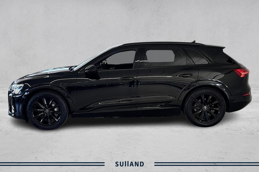 Bilde 2 av Audi Q8 55 e-tron quattro advanced plus