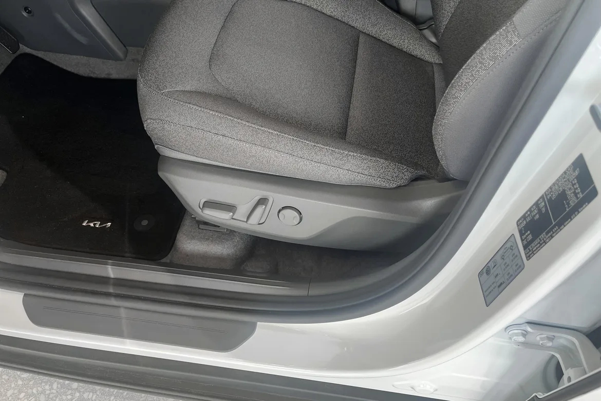 picture of a car