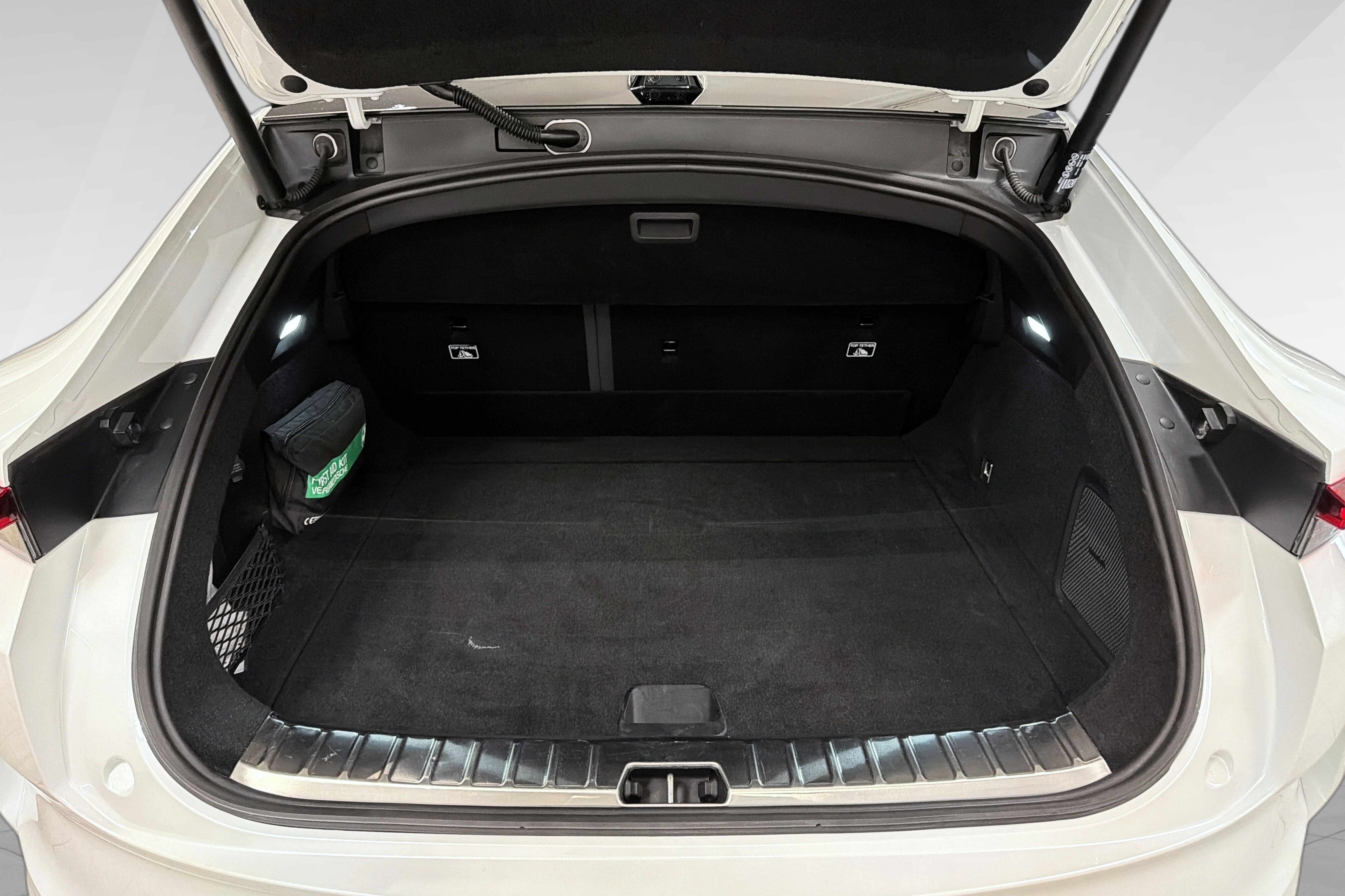 Polestar 4 Long Range Dual motor bilde 7