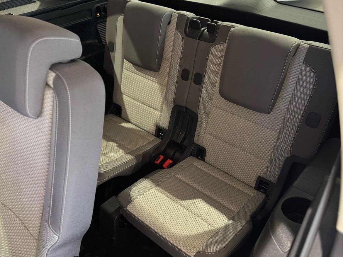Volkswagen Volkswagen Touran — bild 16