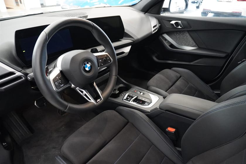 Bild 3 av BMW 120 M-Sport Automat Navi Adaptiv F Tonade Rutor
