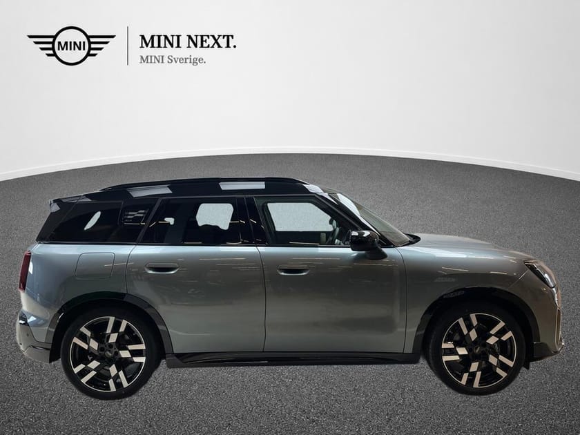 Bild 3 av MINI Countryman SE ALL4 John Cooper Works Trim, Paket XL, V-hjul ingår!