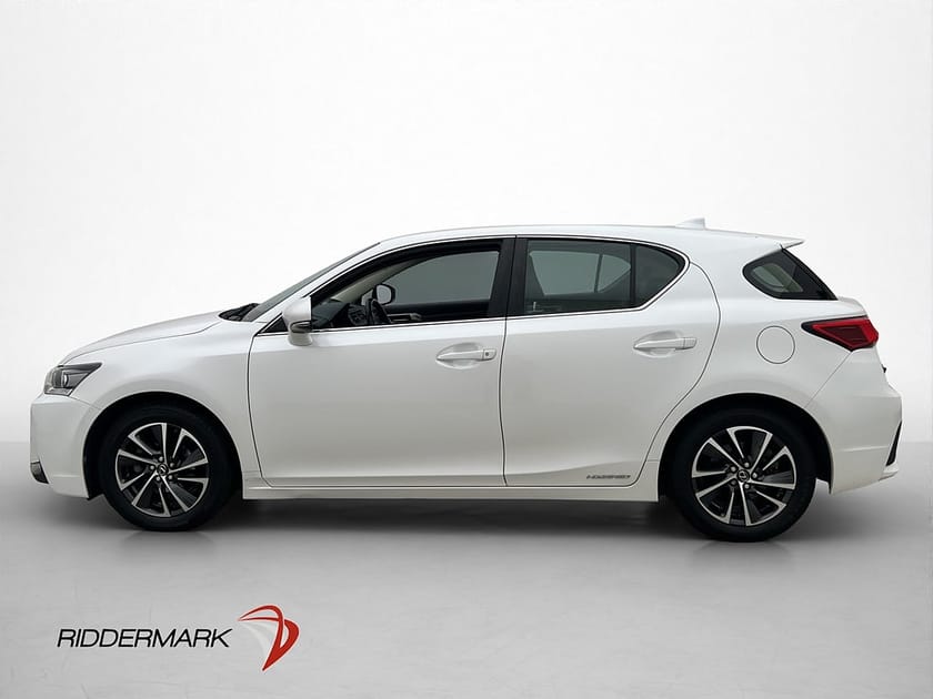 Bild 4 av Lexus CT 200h 1.8 Kamera Navi Adpt-fart Låg skatt 0,42l/Mil
