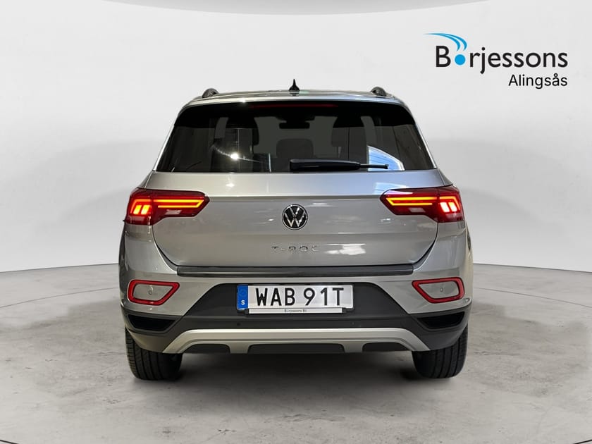 Bild 5 av Volkswagen T-Roc TSI 110hk Cockpit/CarPlay/2-zons