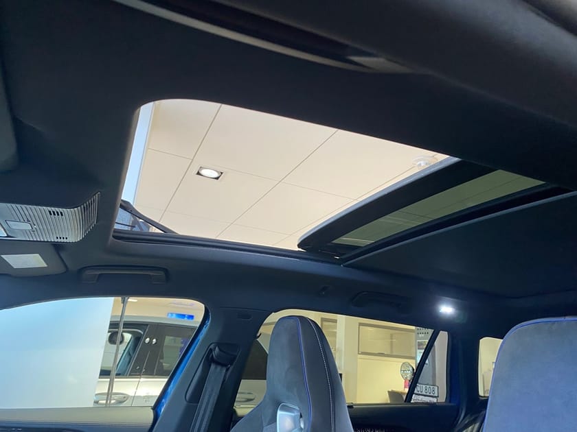 Bild 4 av Volkswagen Passat Variant eHybrid 272 DSG6 R-LINE "LAGERBIL"