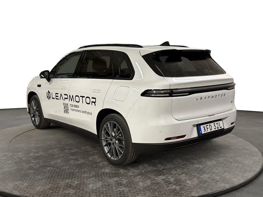 Bild 3 av Leapmotor C10 EREV DESIGN Demobil Inkl. Vinterdäck Dragkrok