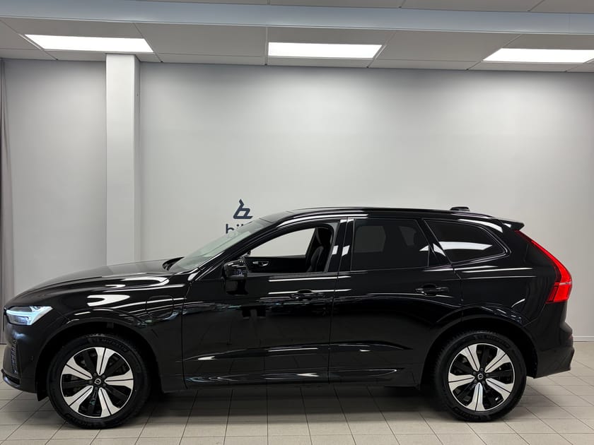 Bild 2 av Volvo XC60 Recharge T6 II Plus Dark Edition. | Drag | HarmanKardon