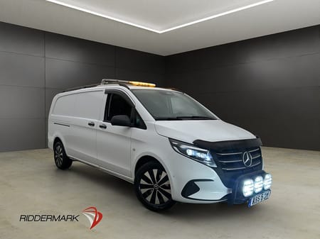 Mercedes-Benz Vito 119 CDI 4x4 2.8t X-Lång Värm Drag Skinn B-Kam MOMS