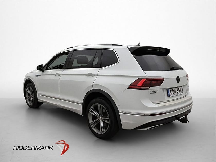 Bild 4 av Volkswagen Tiguan Allspace 7-sätes 4M R-Line 7-Sits Värm Drag Kamera