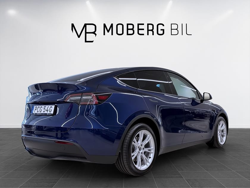 Bild 5 av Tesla Model Y Standard Range RWD 299hk Pano Läder Navi B-Kamera