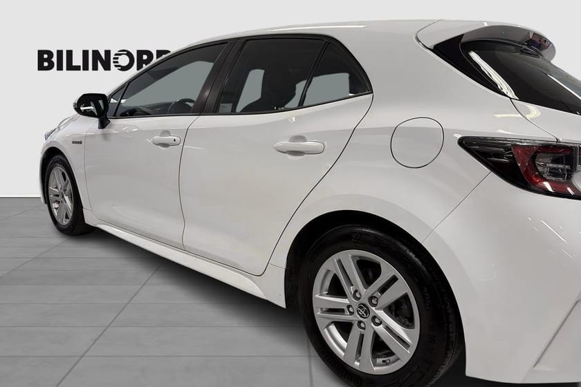 Bild 4 av Toyota Corolla Hybrid 1,8 5D ACTIVE SPI