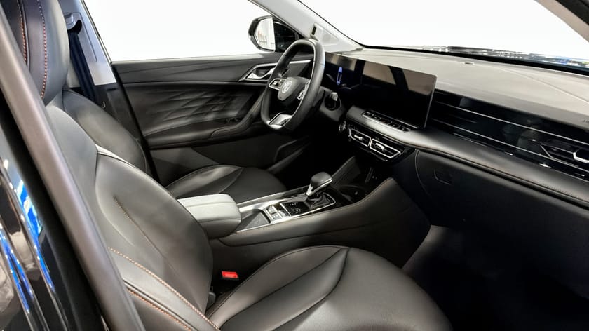 Bild 3 av MG HS PHEV Luxury 1.5T 307hk Automat
