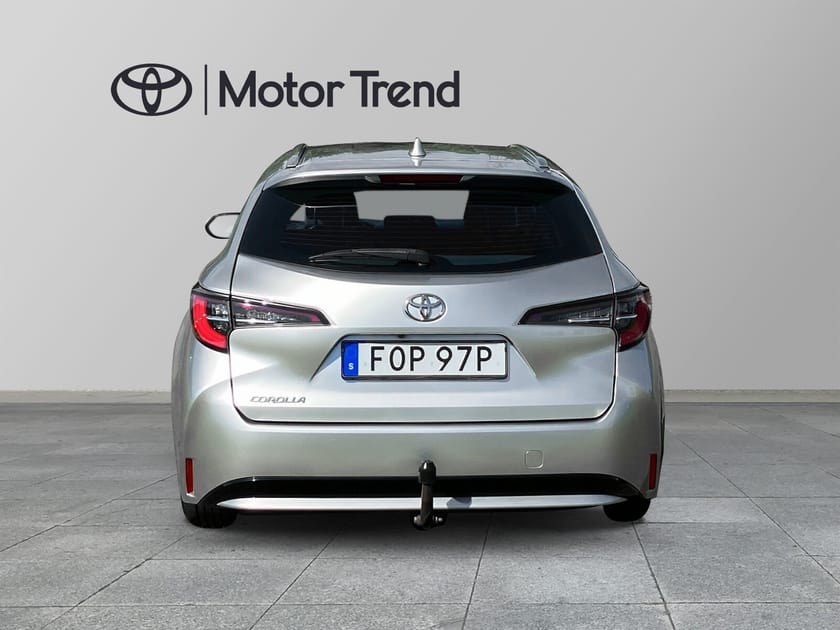 Bild 5 av Toyota Corolla Touring Sports 1,2T MAN ACTIVE LÅGA MIL DRAG!