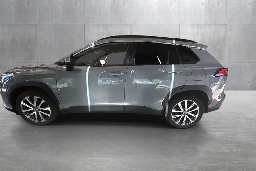 Bilde 2 av Toyota Corolla Cross Hybrid AWD-i 2.0 Bensin Automat Executive
