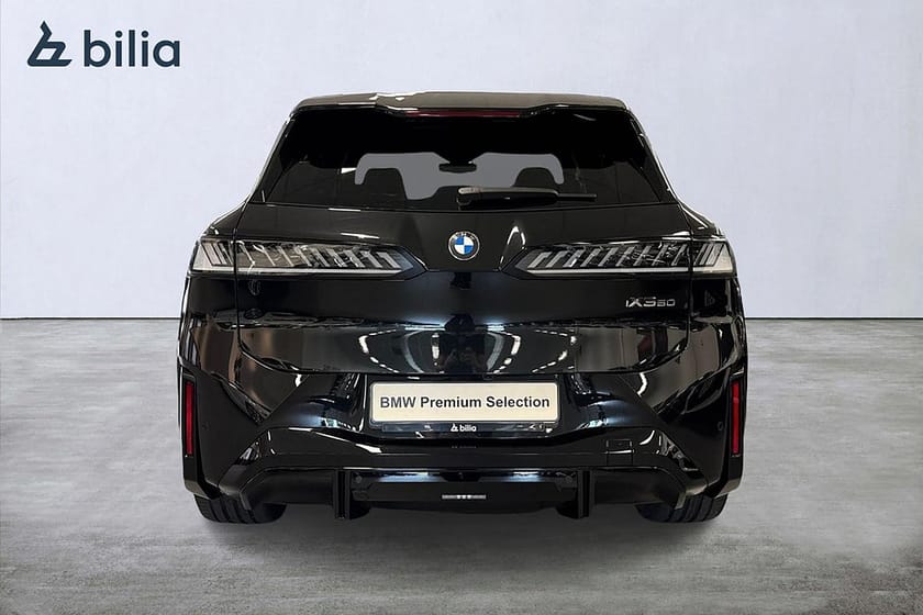 Bild 4 av BMW iX3 50 xDrive M-sport Pro | Fully Charged | H&K | Drag |360