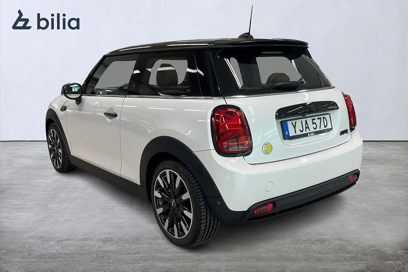 Bild 2 av MINI Cooper SE | MAXIMIZE |H&K|PANORAMA|LÄDER|VÄRMARE|
