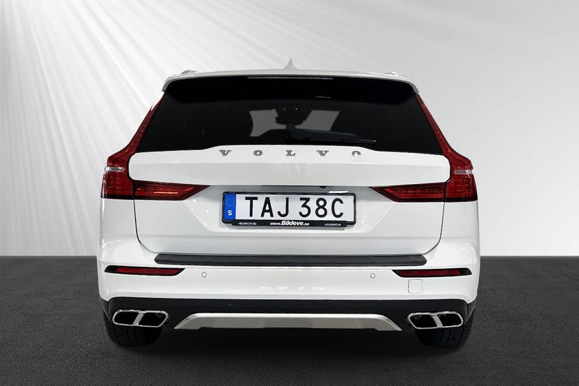 Bild 2 av Volvo V60 Cross Country B4 AWD Diesel Adv SE