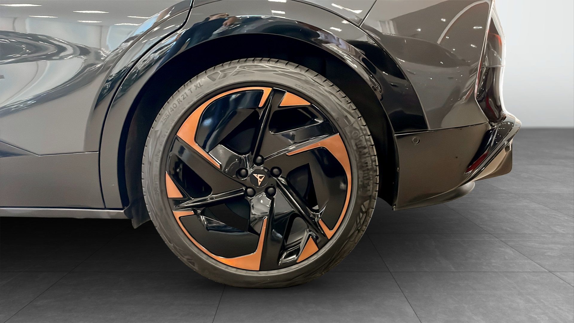 Cupra Tavascan 2024, bild 7/25