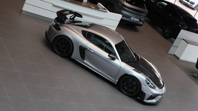 Bild 3 av Porsche 718 Cayman GT4 RS 