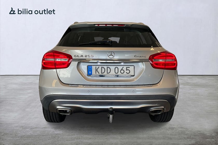 Bild 5 av Mercedes-Benz GLA 200 d 4MATIC 200d Urban Line 136hk / Drag Värmare PDC Navi