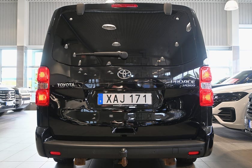 Bild 4 av Toyota Proace Verso 2.0 D Premium 8-sits El-dörrar HUD