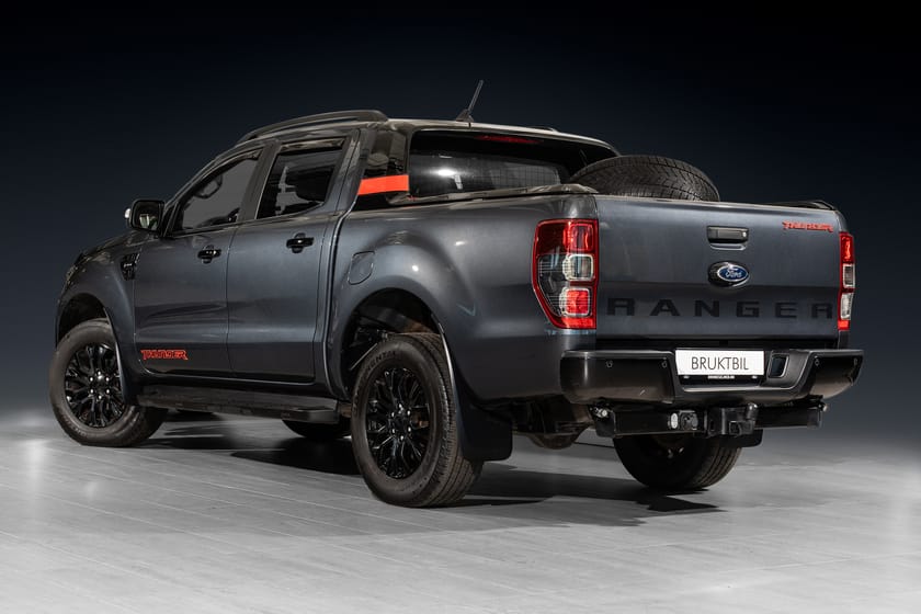 Bilde 2 av Ford Ranger Dobbelcab Double Cab 2,0 TDCi 213hk Thunder Webasto | Krok | Kam