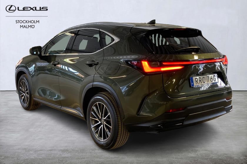 Bild 2 av Lexus NX 350h AWD Executive Teknik Skinn 360 Kamera HUD