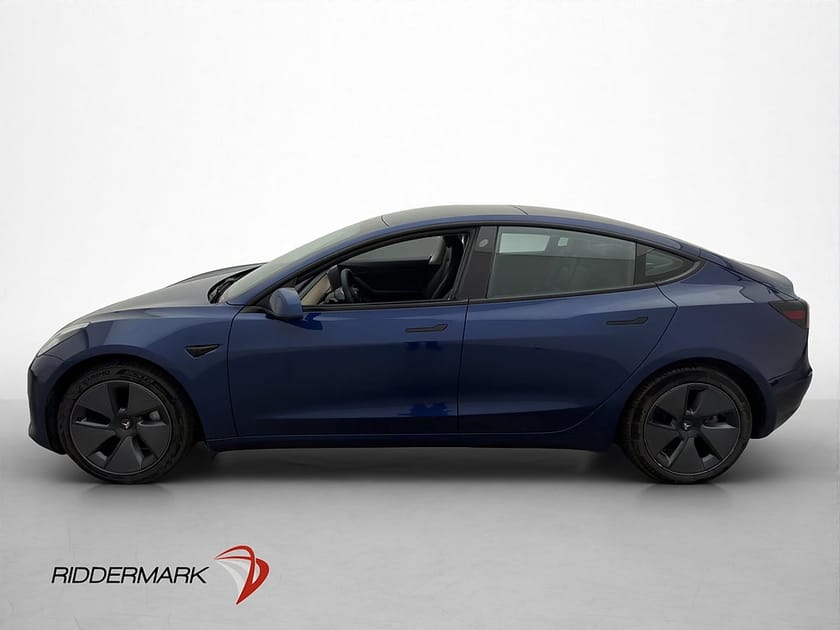 Bild 5 av Tesla Model 3 Long Range AWD 440hk Autopilot Kamera Sv-såld