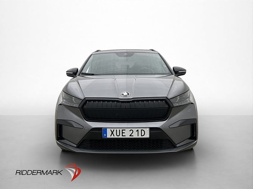 Bild 3 av Škoda Enyaq iV 80 Skoda Sportline MOMS Kamera CarPlay Navi Adaptiv