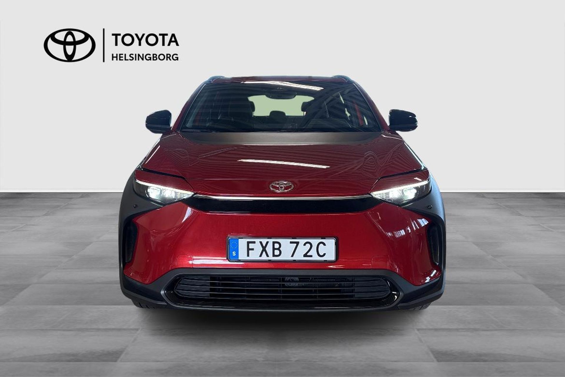 Toyota bZ4X 71.4 kWh AWD 2023, bild 2/24