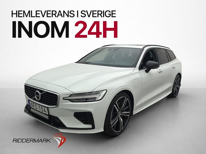 Bild 3 av Volvo V60 T8  AWD R-Design Pano H/K 360° Värmare Dragkrok