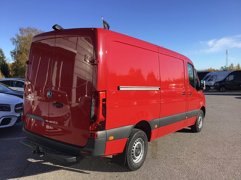 Bild 3 av Mercedes-Benz eSprinter 414 81 kWh