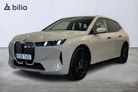 BMW iX xDrive60