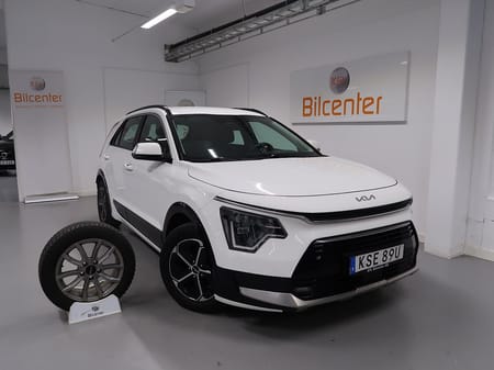 Kia Niro Plug-In-Hybrid V-Däck ingår Navi-Kamera-CarPlay-Rattvär