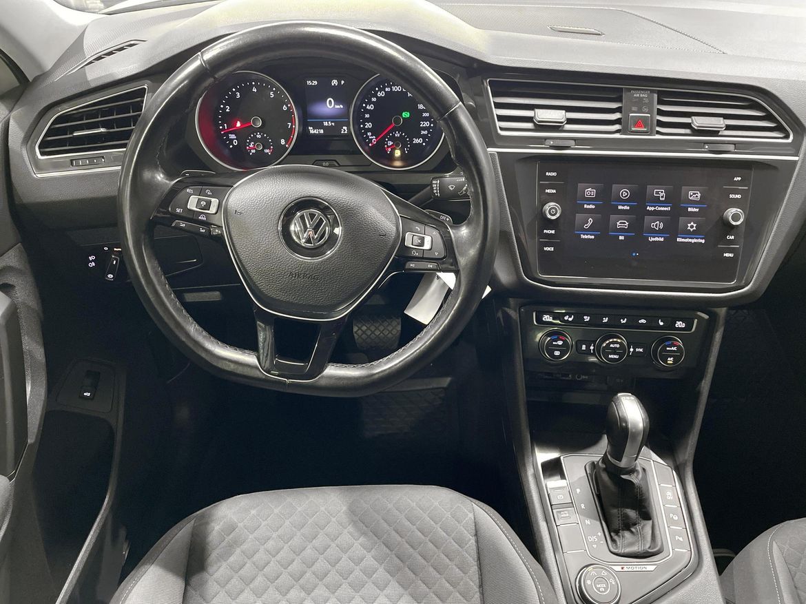 Volkswagen Tiguan 2018 - miniatyr 24