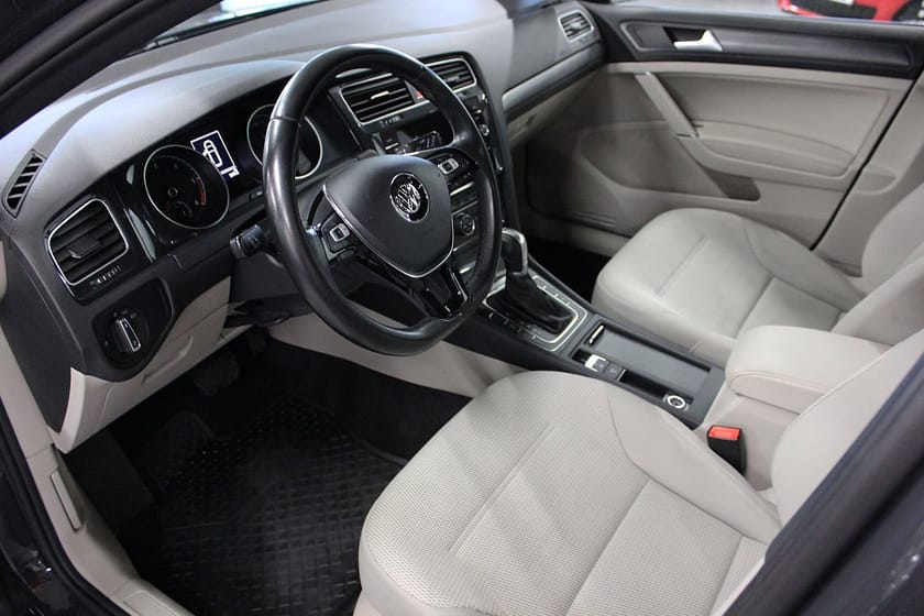 Bild 2 av Volkswagen Golf Sportscombi