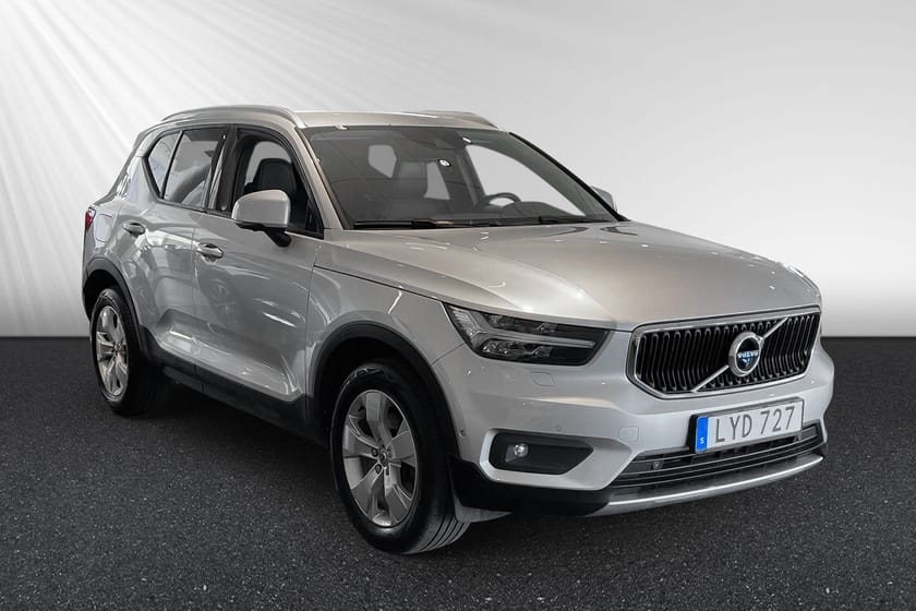 Bild 5 av Volvo XC40 D4 AWD Momentum Intro Edition