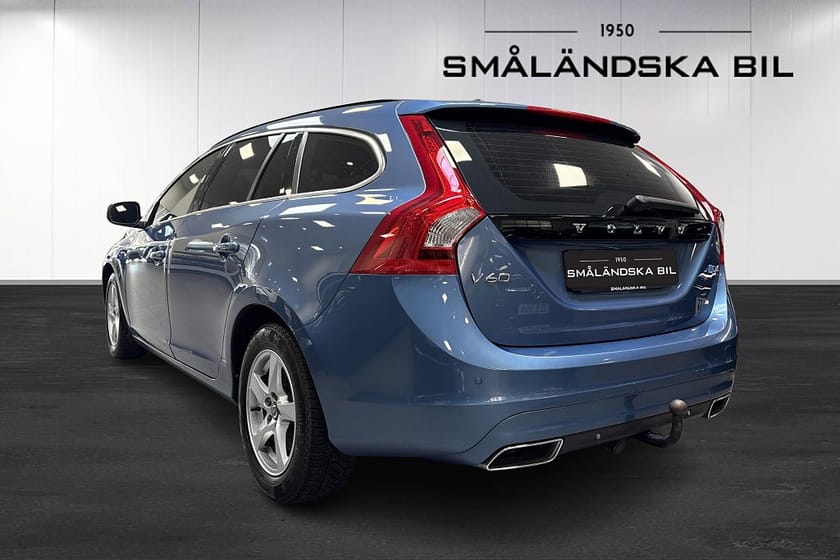 Bild 3 av Volvo V60 D4 Polestar Geartronic Momentum Business Edition Euro 6